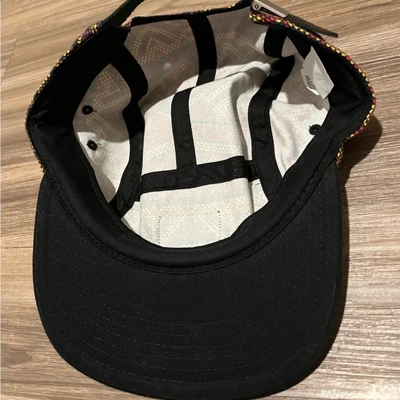 Retro pattern Snapback - Picture 4 of 4